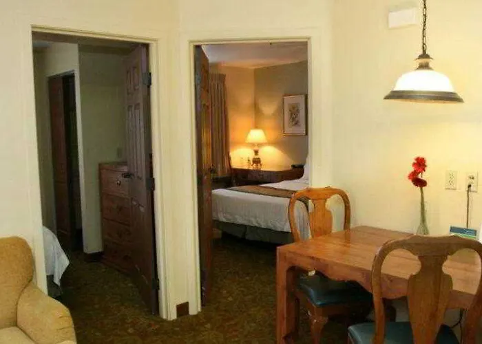 Hotel Towneplace Tucson 3*